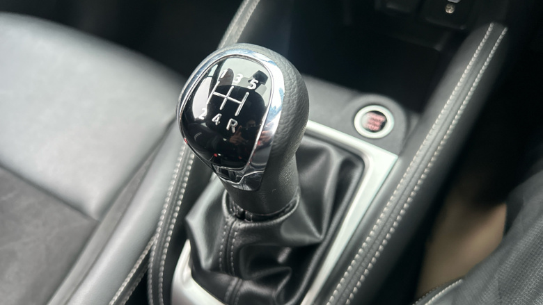 Nissan Micra 1.0 IG-T 92 N-Sport 5dr Petrol Hatchback